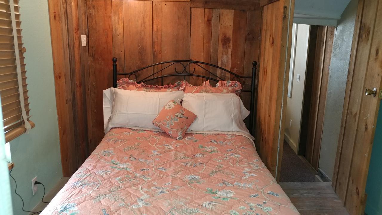 Arrowmont Stables & Cabins Cullowhee Экстерьер фото